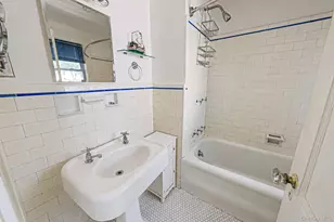33 Sherman St, Merrick, NY 11566 - Photo 15