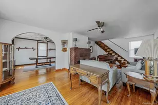 33 Sherman St, Merrick, NY 11566 - Photo 3