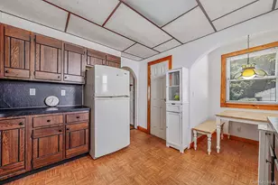33 Sherman St, Merrick, NY 11566 - Photo 9