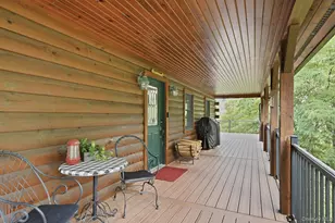 8 McKinley Ave, Greenwood Lake, NY 10925 - Photo 3
