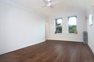 472 Gramatan Ave, Fleetwood, NY 10552 - Photo 5