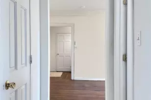 472 Gramatan Ave, Mount Vernon, NY 10552 - Photo 9