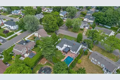 15 Elberta Drive, East Northport, NY 11731 - Photo 27