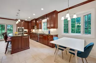 36 Ridge Rd, New Rochelle, NY 10804 - Photo 25