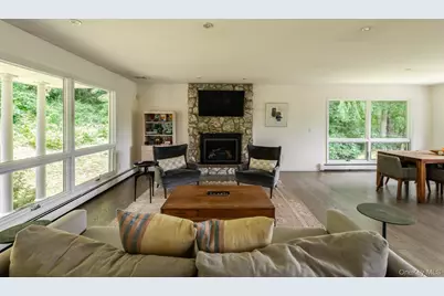 242 Milan Hollow Road, Rhinebeck, NY 12572 - Photo 9