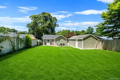 86 Eastview Road, Ronkonkoma, NY 11779 - Photo 25