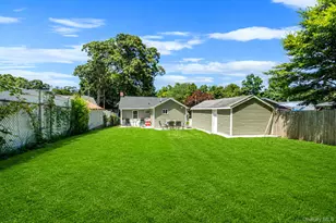 86 Eastview Rd, Ronkonkoma, NY 11779 - Photo 25