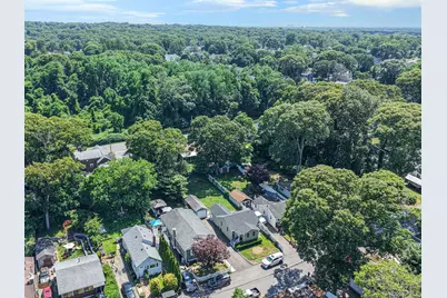 86 Eastview Road, Ronkonkoma, NY 11779 - Photo 21
