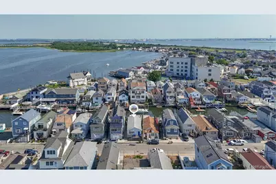 39 W 11th Road, Far Rockaway, NY 11693 - Photo 23