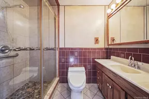 39 W 11th Rd, Broad Channel, NY 11693 - Photo 13