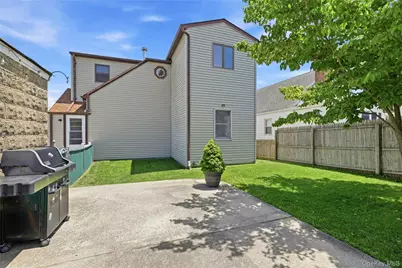 65 Moore Street, New Hyde Park, NY 11040 - Photo 29