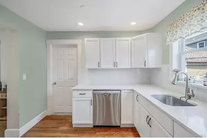 85 Delaware Avenue, Long Beach, NY 11561 - Photo 19