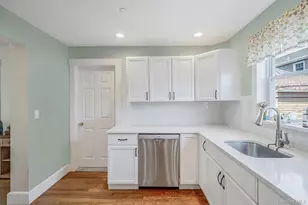 85 Delaware Ave, Long Beach, NY 11561 - Photo 19