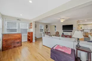 85 Delaware Ave, Long Beach, NY 11561 - Photo 15