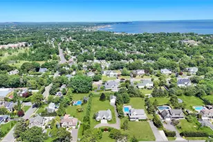 275 S Gillette Ave, Bayport, NY 11705 - Photo 3
