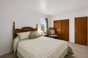 212-16 93rd Ave, Queens Village, NY 11428 - Photo 13