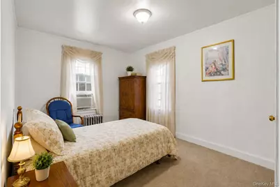 212-16 93rd Avenue, Queens Village, NY 11428 - Photo 15