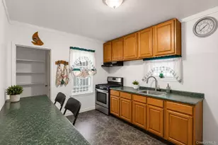 212-16 93rd Ave, Queens Village, NY 11428 - Photo 9