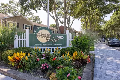 40 W 4th Street #7, Patchogue, NY 11772 - Photo 3