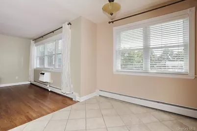 231 N Middletown Road #H, Pearl River, NY 10965 - Photo 9