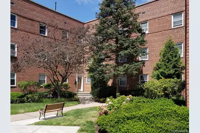 330 S Broadway #D9, Tarrytown, NY 10591 - Photo 1