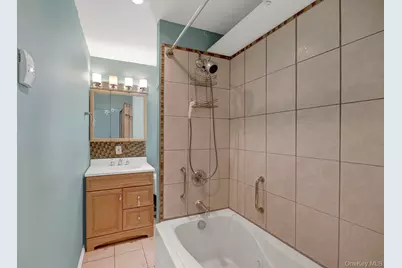 964 E 94th Street, Brooklyn, NY 11236 - Photo 11