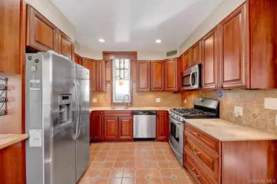 964 E 94th Street, Brooklyn, NY 11236 - Photo 1