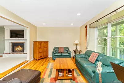 6 Cedar Drive, Stony Brook, NY 11790 - Photo 11