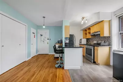 64-35 Yellowstone Boulevard #5N, Forest Hills, NY 11375 - Photo 5