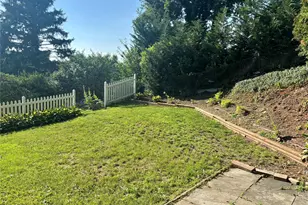 59 Weeks Ave, Oyster Bay, NY 11771 - Photo 21