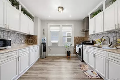 4523 Monticello Avenue, Bronx, NY 10466 - Photo 25