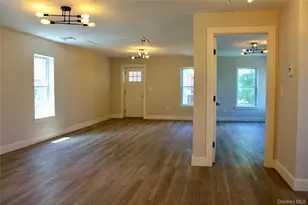 7 S Clinton St, Poughkeepsie, NY 12601 - Photo 15
