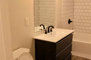 7 S Clinton St, Poughkeepsie, NY 12601 - Photo 7