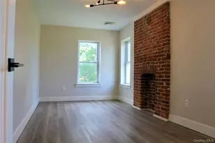 7 S Clinton St, Poughkeepsie, NY 12601 - Photo 13