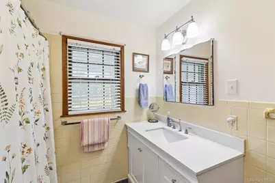 270 Opechee Avenue, Southold, NY 11971 - Photo 33