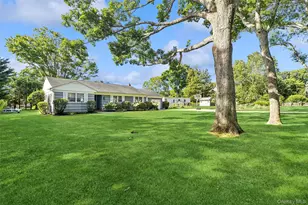 270 Opechee Ave, Southold, NY 11971 - Photo 3