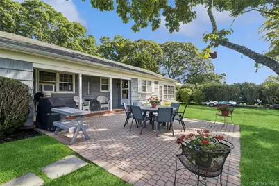 270 Opechee Avenue, Southold, NY 11971 - Photo 15