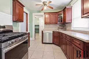 5-33 Beach 130th St, Rockaway Park, NY 11694 - Photo 11