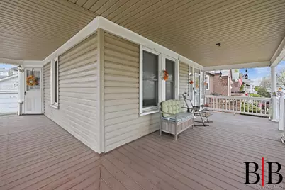 533 Beach 130th Street, Rockaway Park, NY 11694 - Photo 3