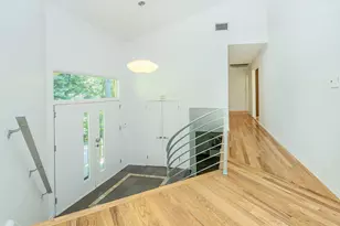 7 SE Rd, Sands Point, NY 11050 - Photo 5