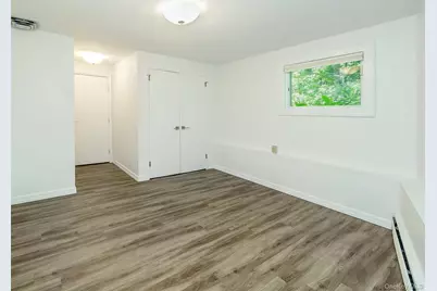 7 Southeast Road, Sands Point, NY 11050 - Photo 23