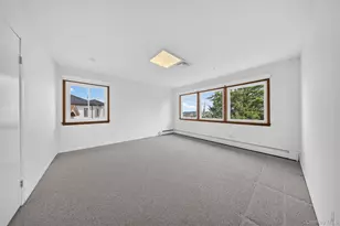 149-37 Powells Cove Blvd, Whitestone, NY 11357 - Photo 17