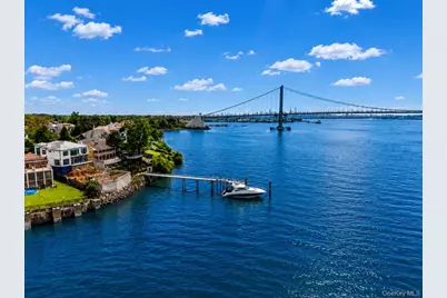 149-37 Powells Cove Boulevard, Whitestone, NY 11357 - Photo 29