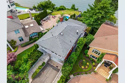 149-37 Powells Cove Boulevard, Whitestone, NY 11357 - Photo 25