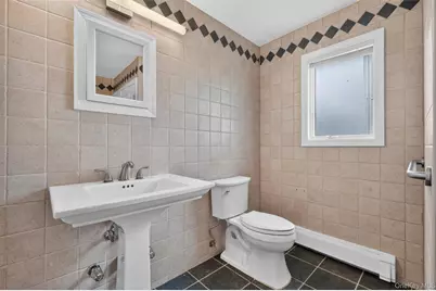 149-37 Powells Cove Boulevard, Whitestone, NY 11357 - Photo 15