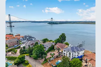 149-37 Powells Cove Boulevard, Whitestone, NY 11357 - Photo 3