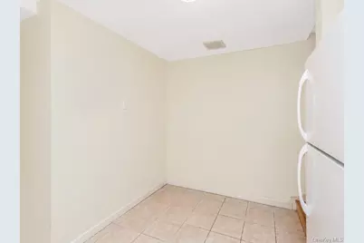 4004 Rombouts Avenue, Bronx, NY 10466 - Photo 33