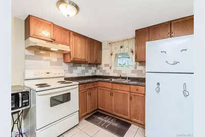 4004 Rombouts Avenue, Bronx, NY 10466 - Photo 27