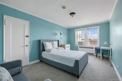 15 Gaynor Avenue #3E, Manhasset, NY 11030 - Photo 7