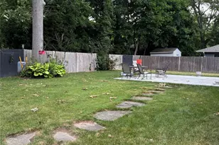 38 Vernon Ave, Mastic, NY 11950 - Photo 17